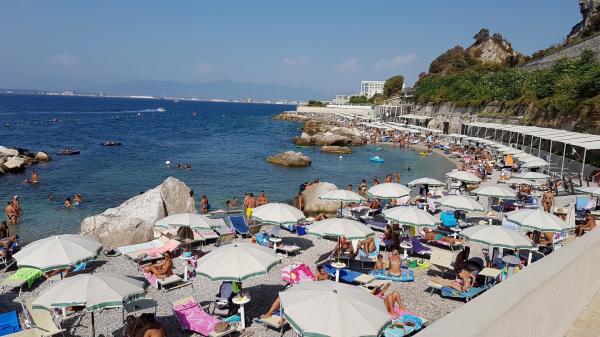 Stone Beach - 5 km