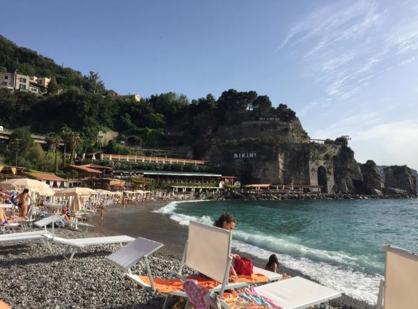Bikini Beach - 4,8 Km